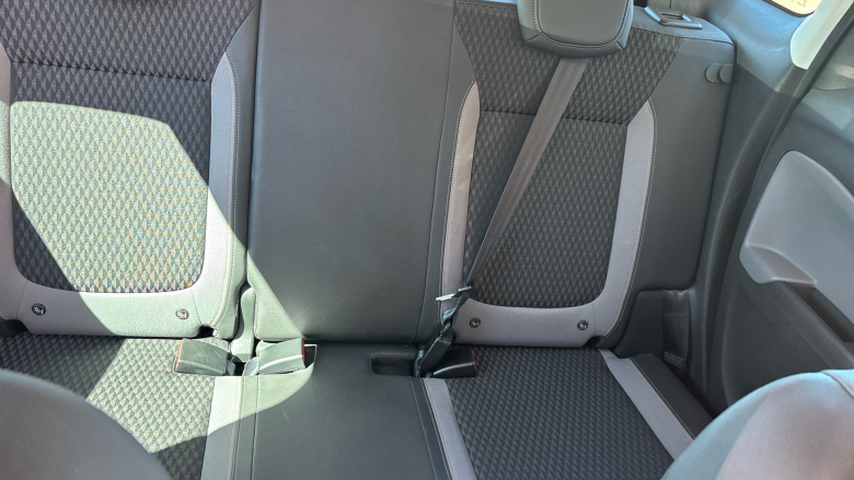 Vauxhall Crossland X 1.2T [110] Elite Nav 5dr [Start Stop] Auto Petrol Hatchback